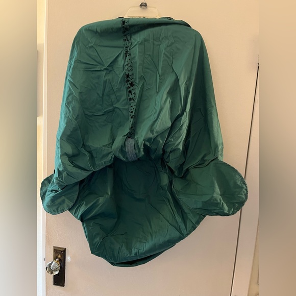 Hell Bunny Vixen plus 2XL green light velvet swing dress. 3/4 sleeves belt - Picture 13 of 14